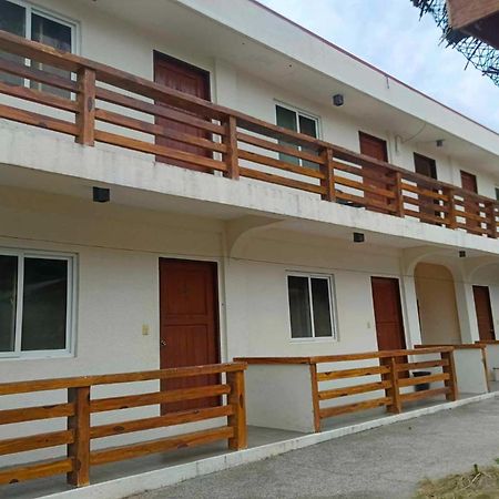 Dolphin Bay Resort Puerto Galera Dış mekan fotoğraf