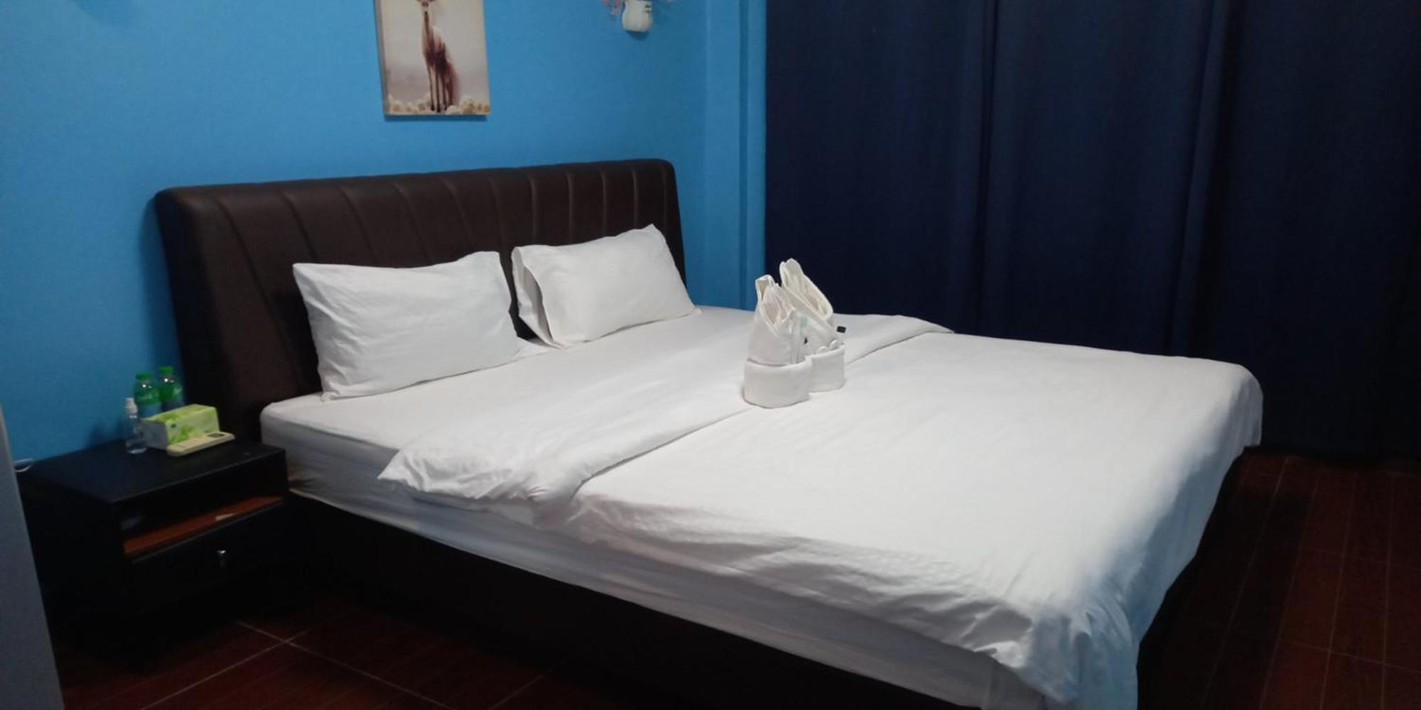 Dolphin Bay Resort Puerto Galera Dış mekan fotoğraf