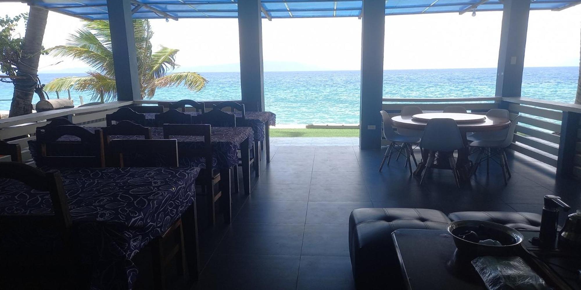 Dolphin Bay Resort Puerto Galera Dış mekan fotoğraf