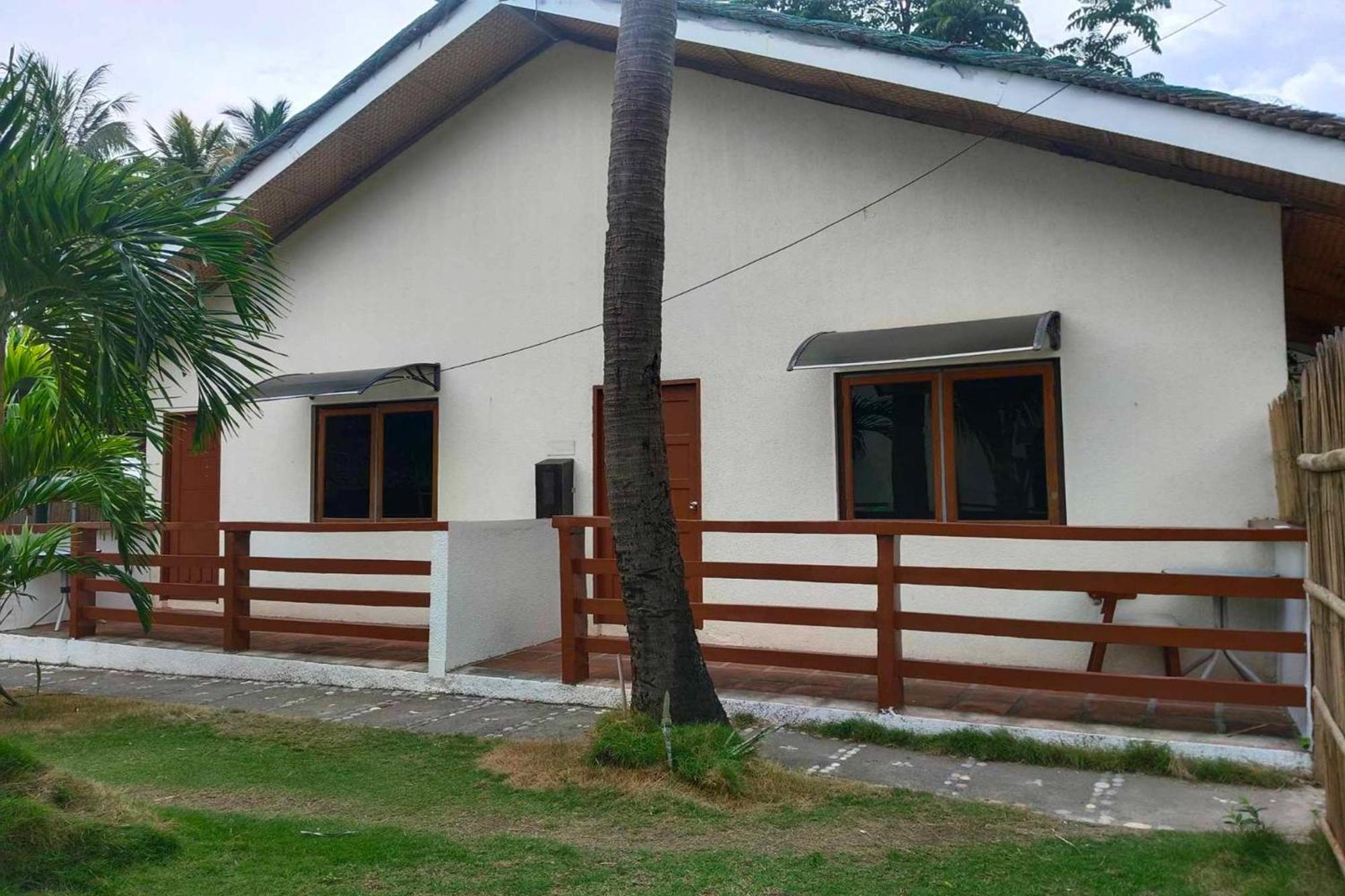 Dolphin Bay Resort Puerto Galera Dış mekan fotoğraf